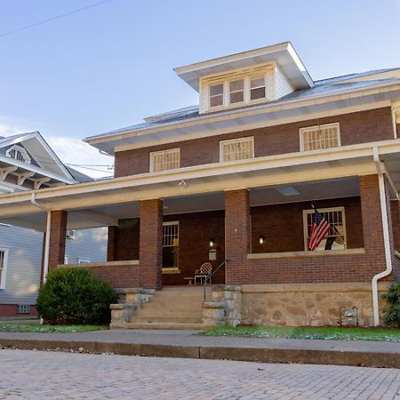 Elk River Hotel & Cafe Sutton 外观 照片